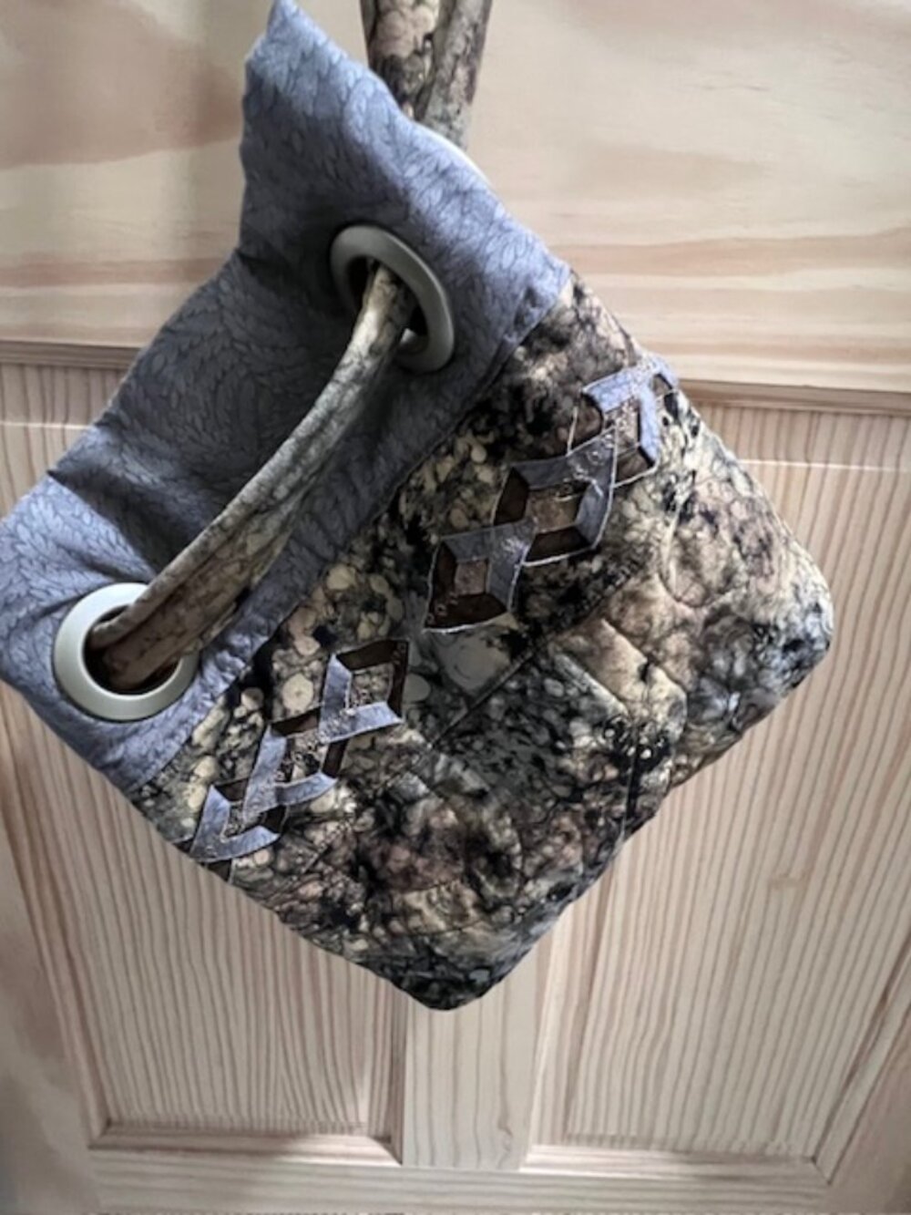 Quilted‎ fabric bucket handbag unique grid woven geometric pattern earthy tones